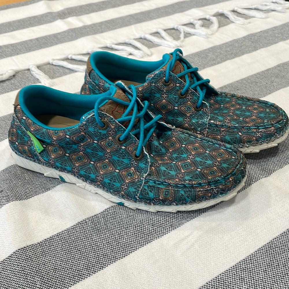 Twisted X Women's Turquoise Print Zero X, size 6.5, NWOT